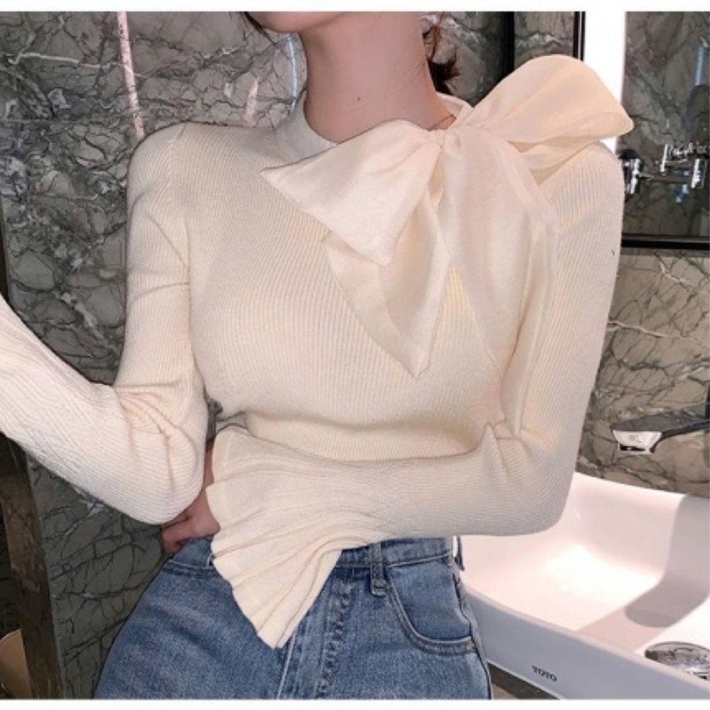 Little White House & Co. - La Belle Vie Sweater - Cream